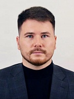 Александр Евгеньевич Новоселов